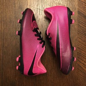 Nike Jr. Girls Bravata II FG Cleats